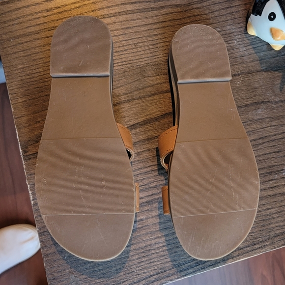 Sandals - Picture 5 of 5